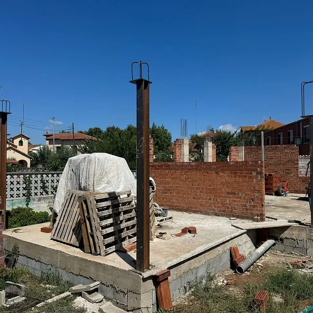 Cerrajería Y Estructuras Metálicas Triana trabajos realizados